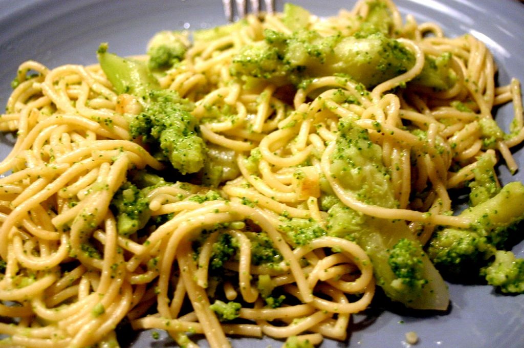 Spaghetti con brócoli