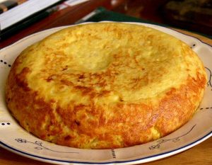 Pastel al horno de granos de maíz (choclo, elote)