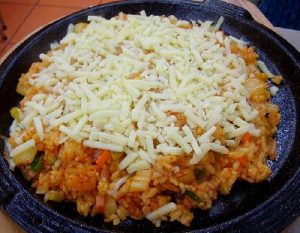 Arroz en capas con zapallo (calabaza) y mozzarella