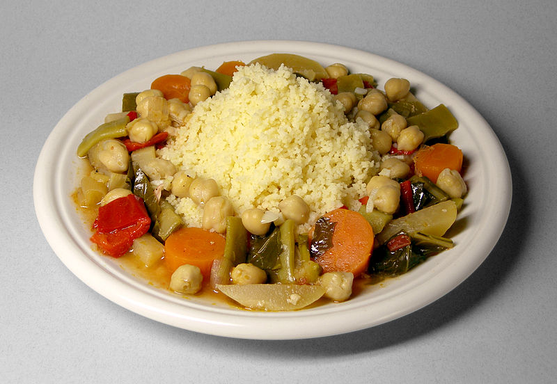 Cazuela de cous cous con garbanzos y ….