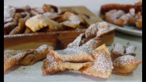 Costroli. Dulce típico del carnaval italiano